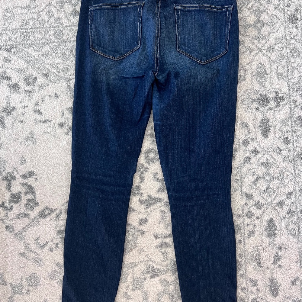Paige Skinny Low Rise Jeans in Size 28